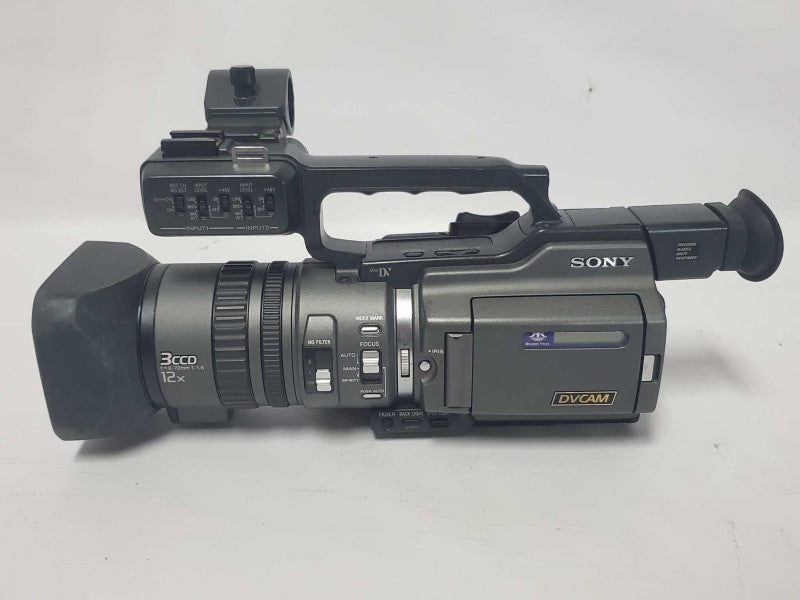 SONY DSR-PD150 MiniDV Video Camcorder |