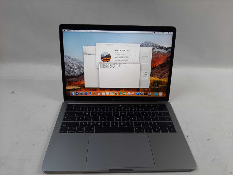 MacBook Pro 2017 13\\" i7-7567U, 16GB DDR3, 500GB SSD Î² *READ*