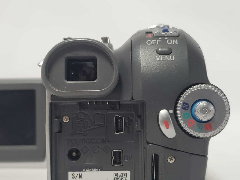 Panasonic PV-GS320 MiniDV Camcorder (AS-IS)  |