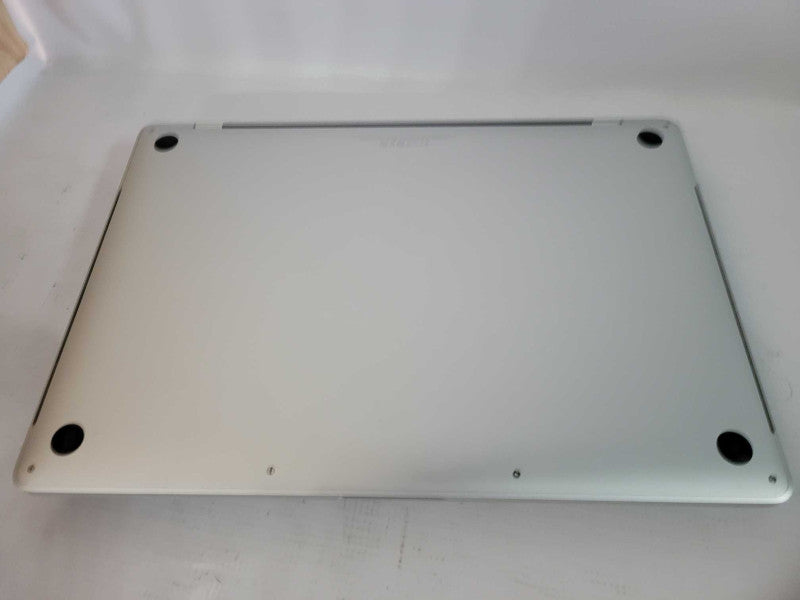 2016 MacBook Pro 15\\" - i7, 16GB RAM, 512GB SSD, Radeon Pro 460
