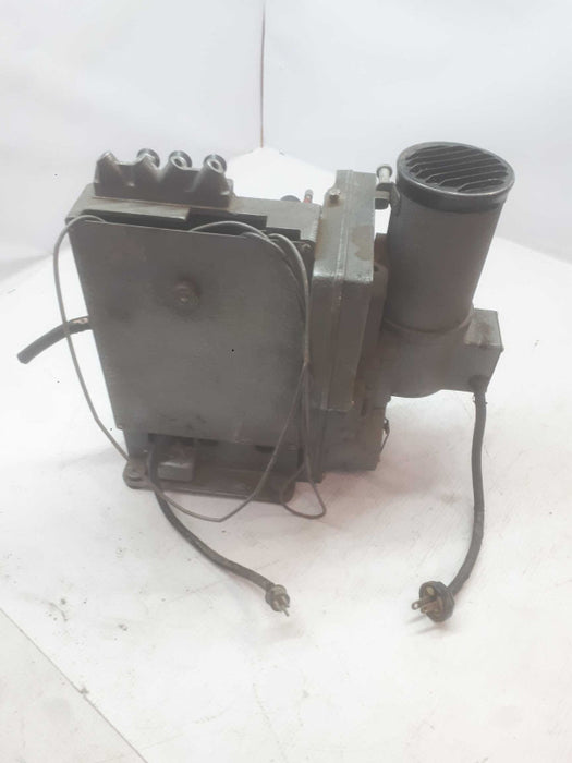 1930âs Vintage VICTOR Animatograph 16mm Cine film Projector Model 12