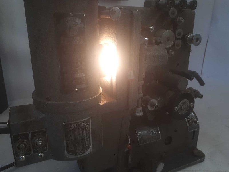 1930âs Vintage VICTOR Animatograph 16mm Cine film Projector Model 12
