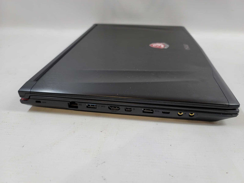 MSI GE72 Apache Pro i7-6700HQ, 32GB DDR4, GeForce GTX 960M, 256GB SSD+1TB HDD Î²