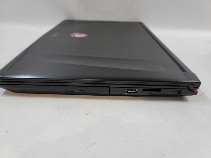 MSI GE72 Apache Pro i7-6700HQ, 32GB DDR4, GeForce GTX 960M, 256GB SSD+1TB HDD Î²