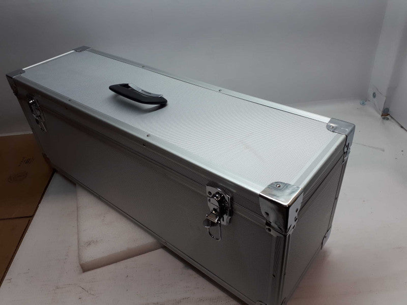 Aluminum carrying case &