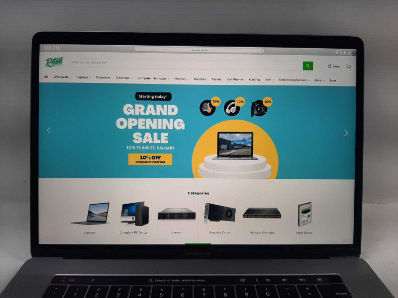 MacBook Pro 2018 15\\" i9-8950HK, 32GB DDR4, 500G SSD, Radeon Pro 560X **READ**