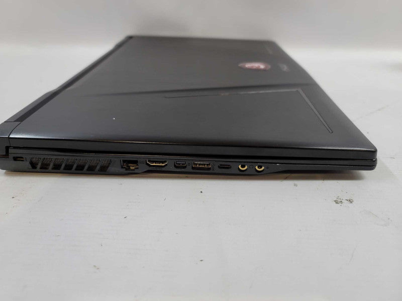 MSI GE73 Raider i7-8750H, 16GB DDR4, GeForce GTX 1070, 256GB SSD + 1TB HDD Î²
