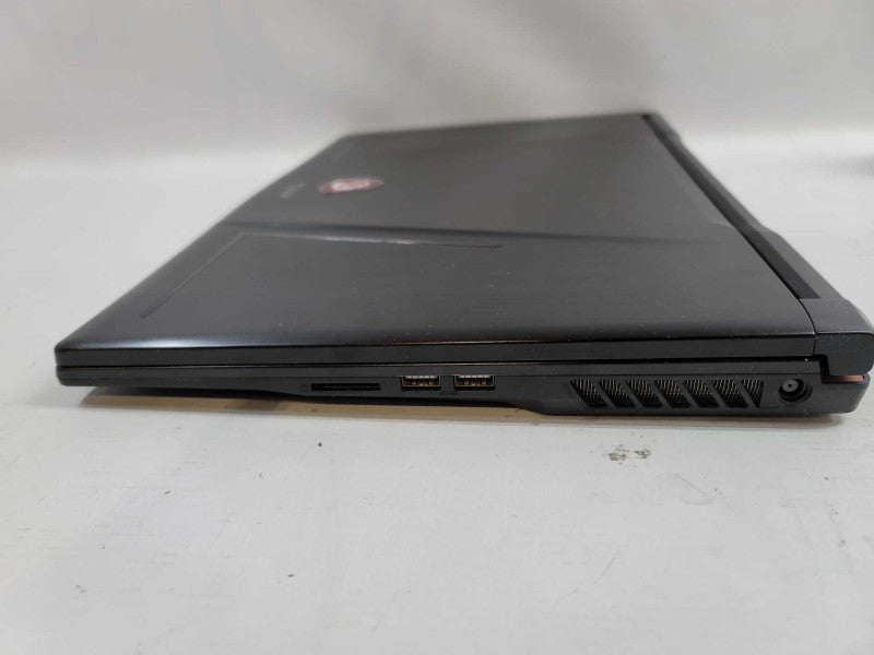 MSI GE73 Raider i7-8750H, 16GB DDR4, GeForce GTX 1070, 256GB SSD + 1TB HDD Î²