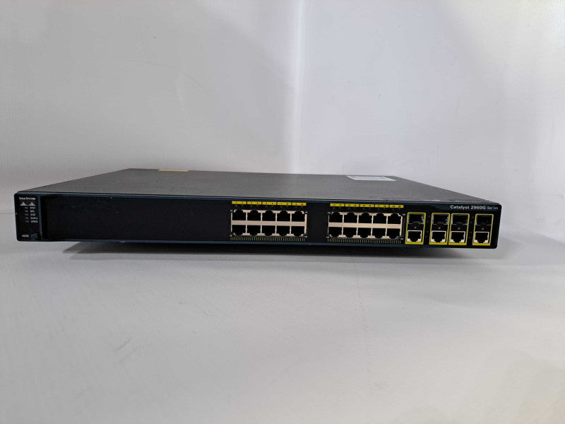 Cisco WS-C2960G-24TC-L V07 24 Port 2960G Gigabit Switch )