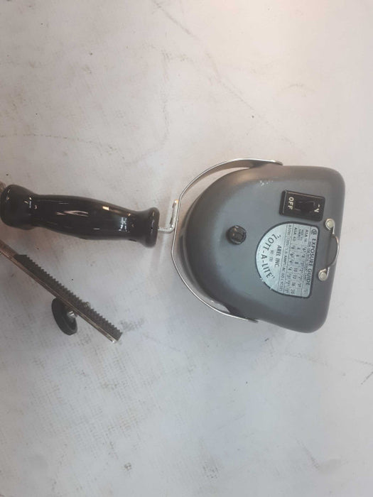 Vintage \\"Lott-A-Lite\\"  Handheld Spot Light