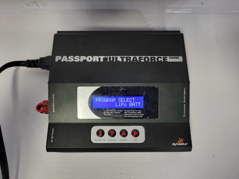 Dynamite Passport Ultraforce 200W Multicharger -