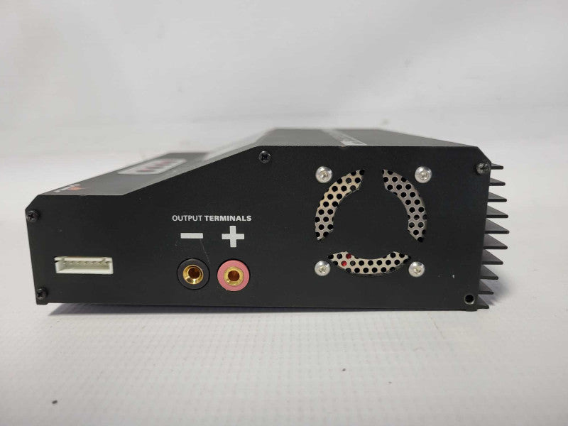 Dynamite Passport Ultraforce 200W Multicharger -