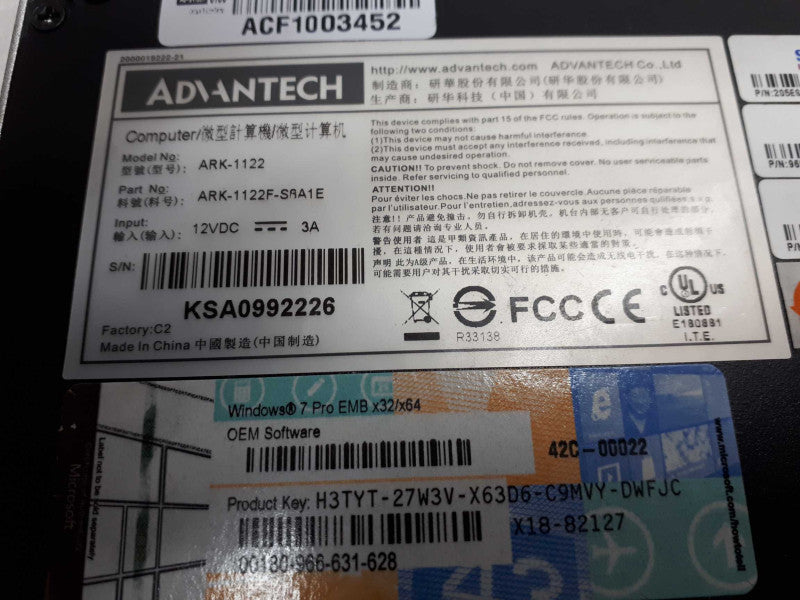 Advantech ARK-1122F-S8A1E Intel Atom N2600  &