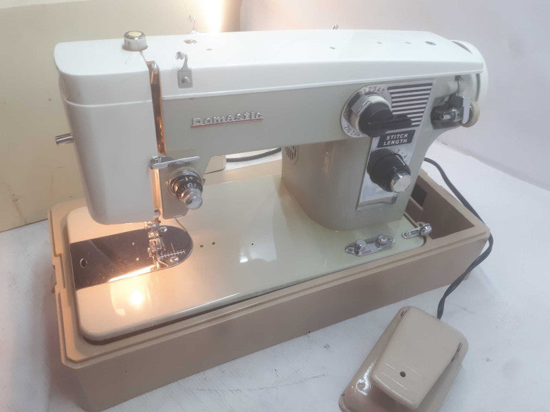Vintage Domestic Sewing Machine With Travel Case