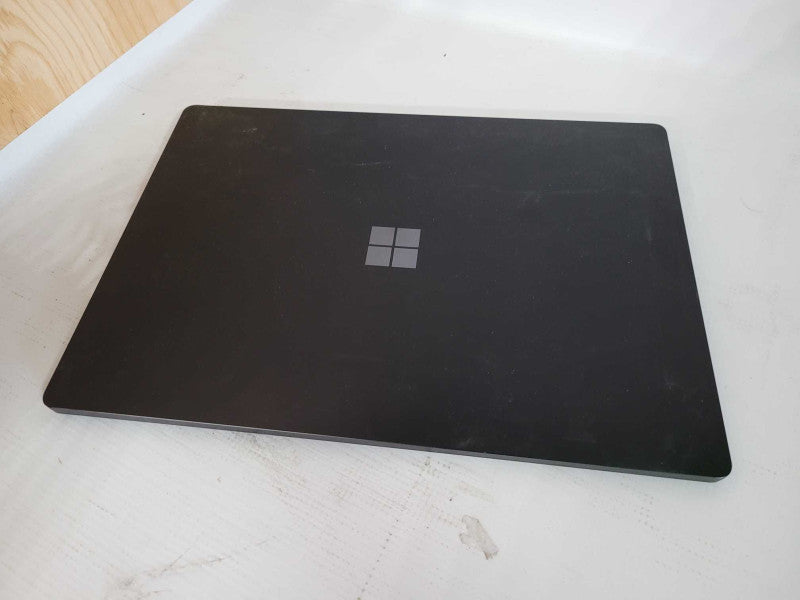 Microsoft Surface Laptop 3 - READ