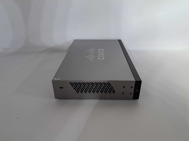 Cisco SF302-08P 8-Port 10/100 POE Managed Switch )