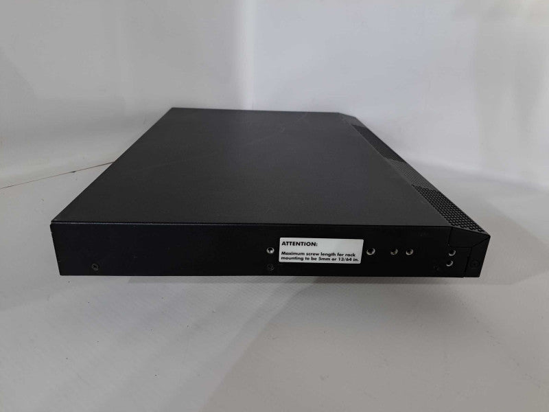 IBM 2005-B16 16 Port TotalStorage Fibre Channel External Switch Q)