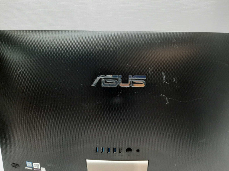 ASUS Vivo V241ic 24\\" i5-8250U 8GB DDR4 128GB SSD READ $