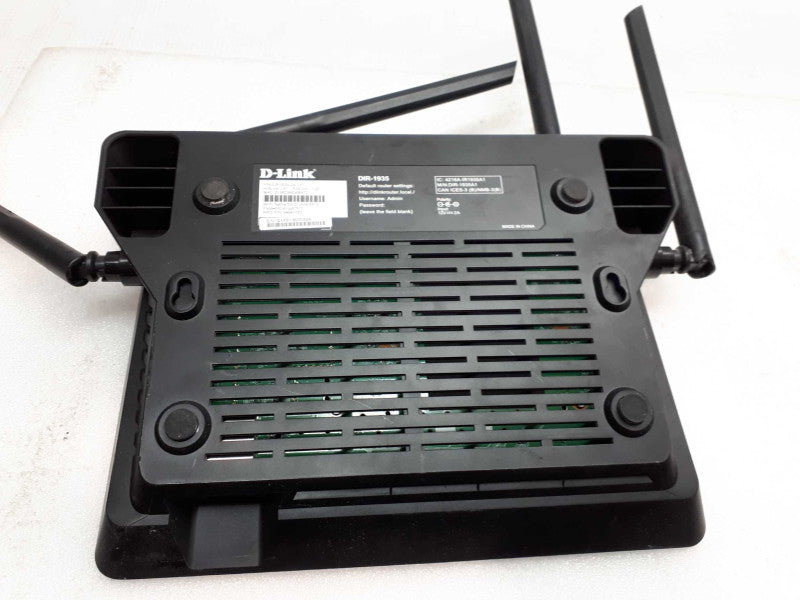 D-LINK DIR-1935 WIRELESS AC1900 HIGH-POWER WI-FI GIGABIT ROUTER &