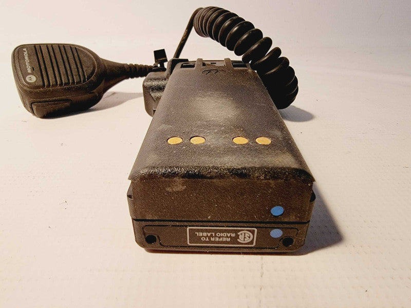 Motorola HT1000 Two-Way Radio 16 Channel w/ Case (