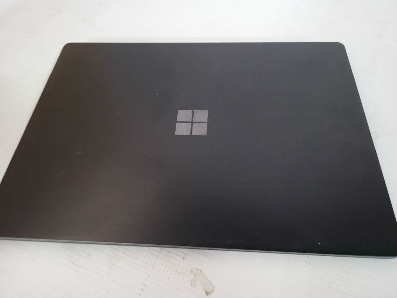 Microsoft Surface Laptop 2 - i7-8650U 1.9GHz, 16GB RAM, 512GB SSD