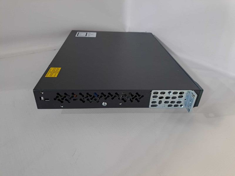 Cisco WS-C2960-24PC-S 24 Port PoE Network Switch )