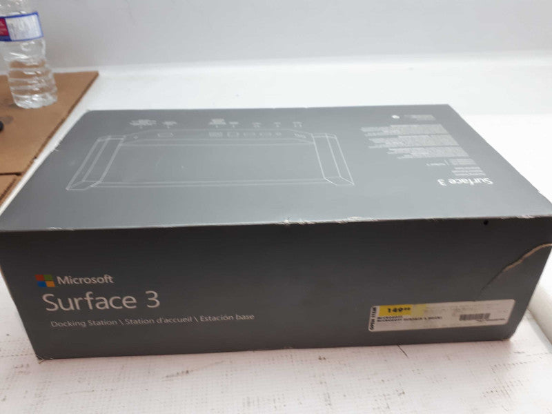 Microsoft GJ3-00001/ Docking Station for Surface 3- New &