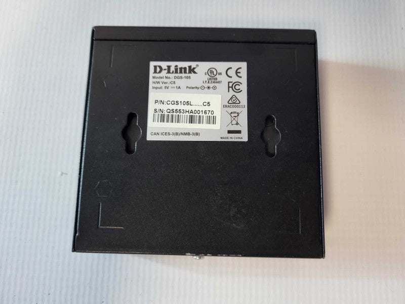 D-Link 5-Port Unmanaged Gigabit Desktop Switch DGS-105 -