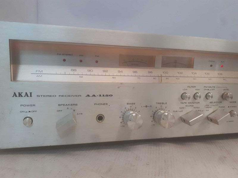 Akai Stereo Receiver model AA-1150