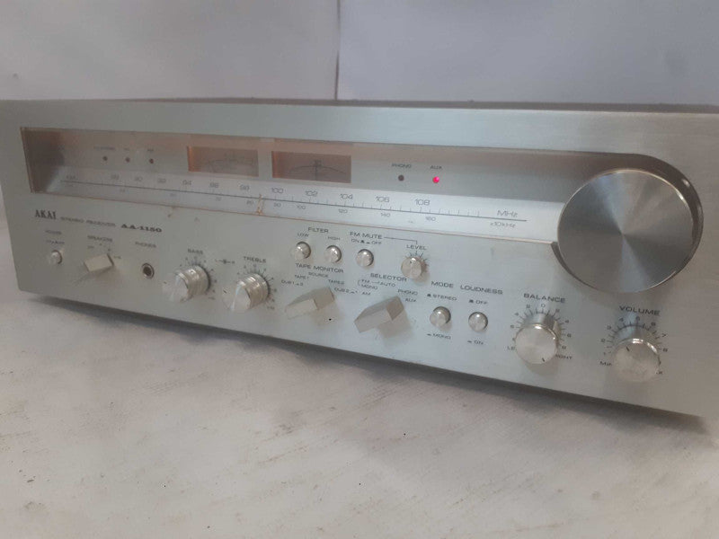 Akai Stereo Receiver model AA-1150