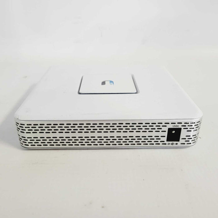 Ubiquiti Networks UniFi Security Gateway - White USG =