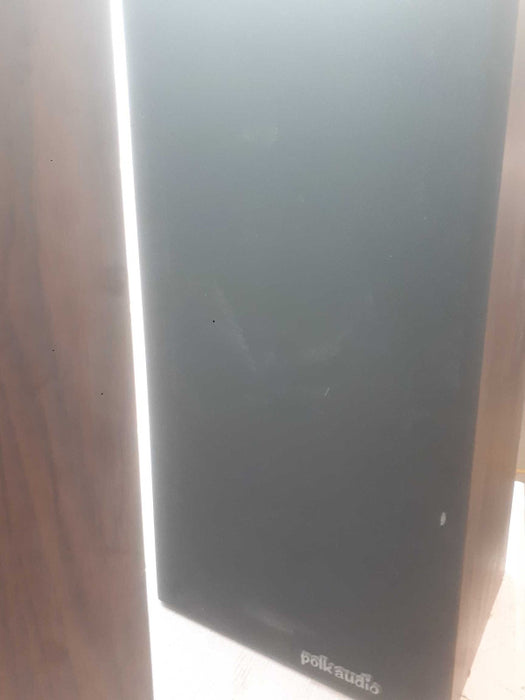 Pair of 2 Vintage PolkAudio Speakers model 5