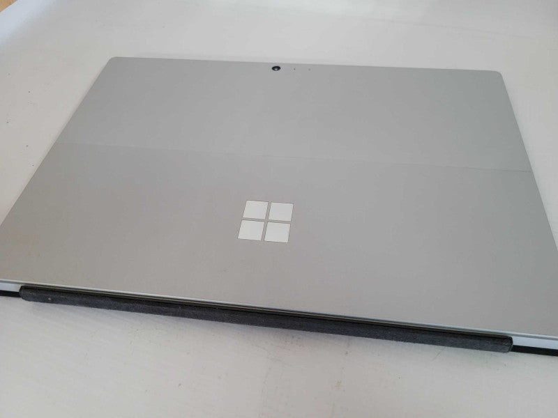 Microsoft Surface Pro 5 - m3-7Y30 1GHz, 4GB RAM, 128GB SSD Q