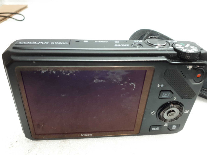 Nikon Coolpix S9200 Digital Compact Camera with carrying case &