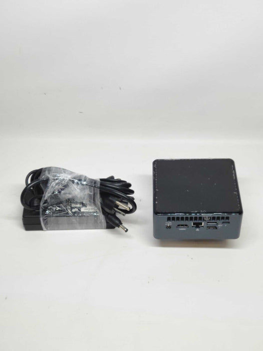 Intel NUX - BOXNUC8i5BEH1 - i5-8259U @ 2.30GHz - 16GB DDR4 - Power Adapter