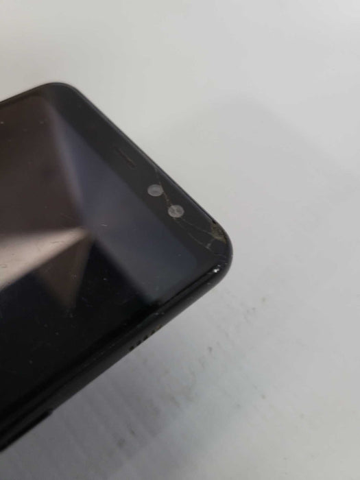 Samsung Galaxy A8 32GB - READ