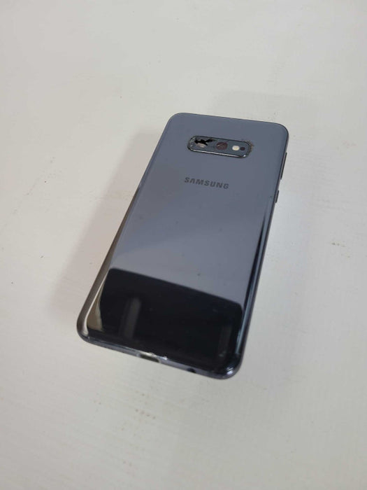 Samsung Galaxy S10e 128GB - READ