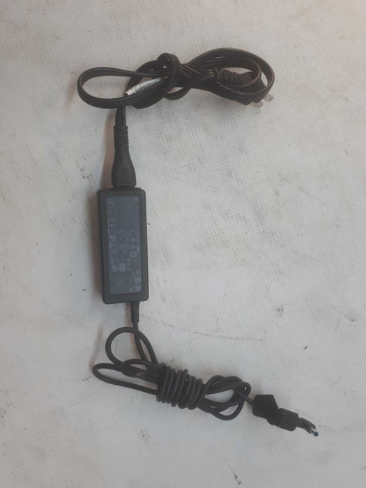 Genuine HP 45W (Blue Tip) 19.5V 2.31A AC Adapter Power Supply with Power Cord