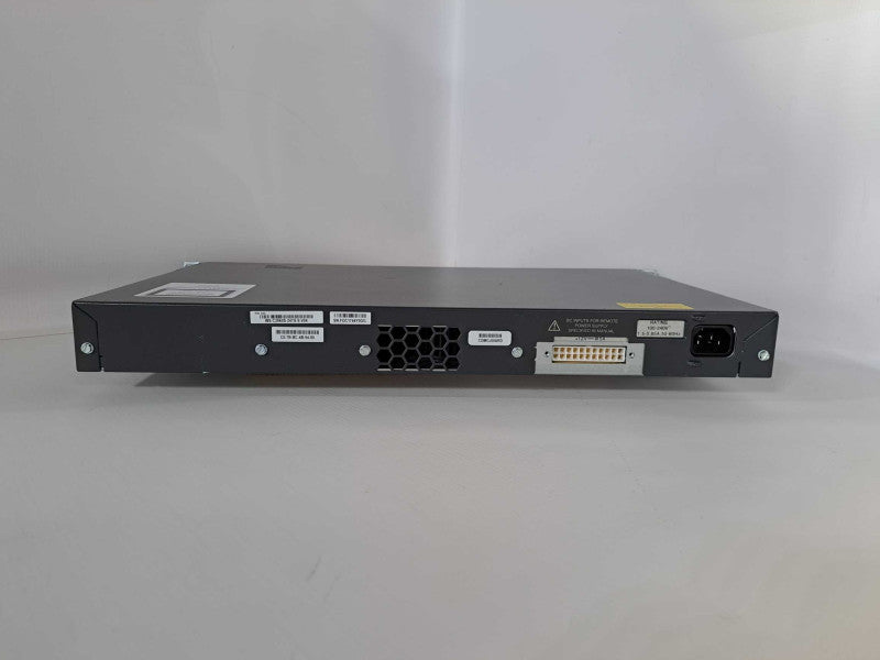 Cisco Catalyst (WS-C2960S-24TS-S) 24-Port Rack-Mountable Managed Switch Q)