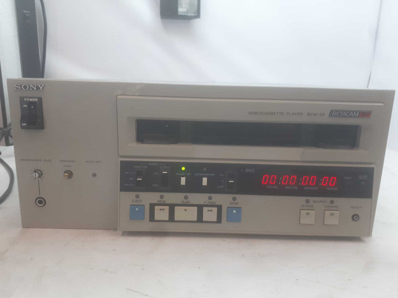 Sony VideoCassette Player Model: BVW-22 Q
