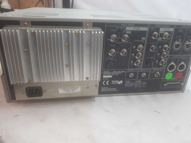 Sony Videocassette Recorder BetaCam SP Videodex Model: UVW-1400AP Q