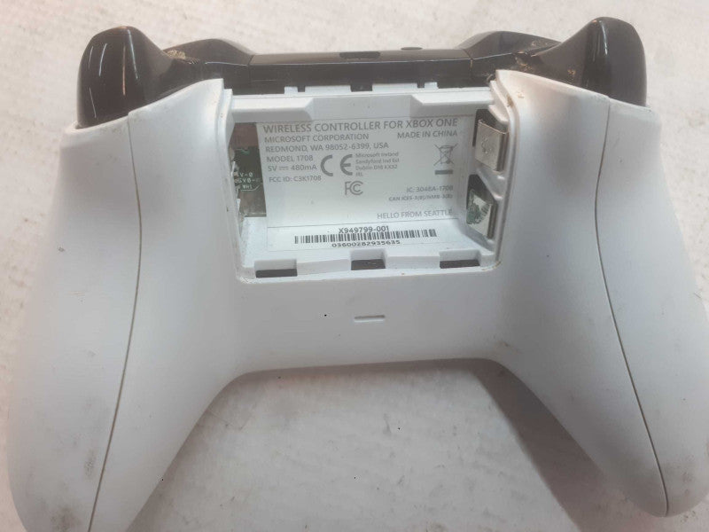 Microsoft Xbox One Controller Model: 1708