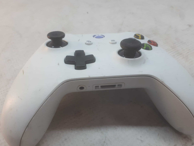 Microsoft Xbox One Controller Model: 1708