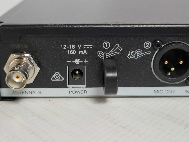 Shure SLX4 Wireless Receiver (H5 518-542MHz) Q_