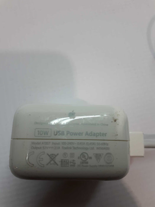 Assorted Apple mice, pads and key board &
