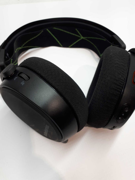 SteelSeries  Wireless Gaming Headset &