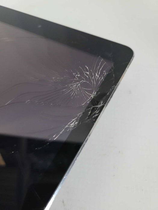 iPad Air 16GB - READ