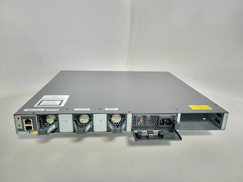 Cisco WS-C3650-24PS-L 24-Port PoE+ 3650 Switch w/ 1x AC Powers Q_