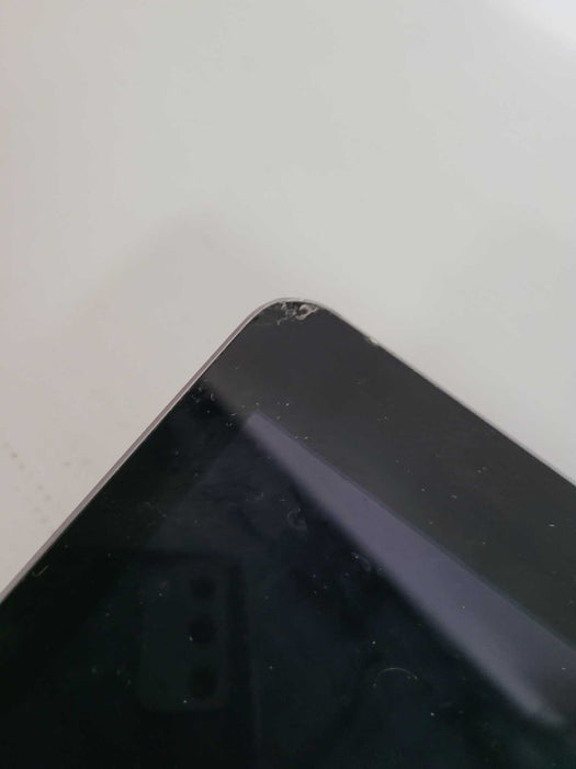 iPad Air 64GB - READ