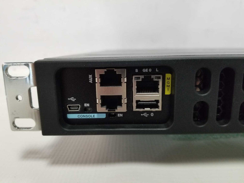 Cisco 4300 series Enterprise Router ISR4331 - *NO CLOCK ISSUE* - Fact Reset #